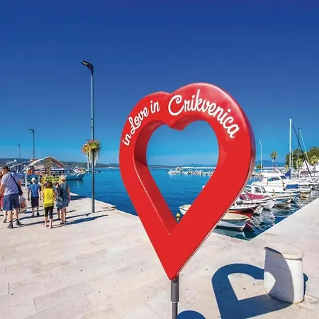In Croatia Near Sea & Pool Apartment *