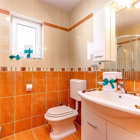 Adorable With Sea View Crikvenica